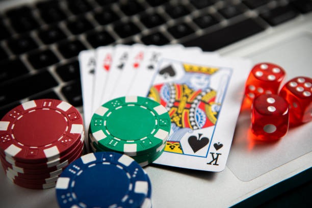 Live video stream and betting interface on ligazoom slot